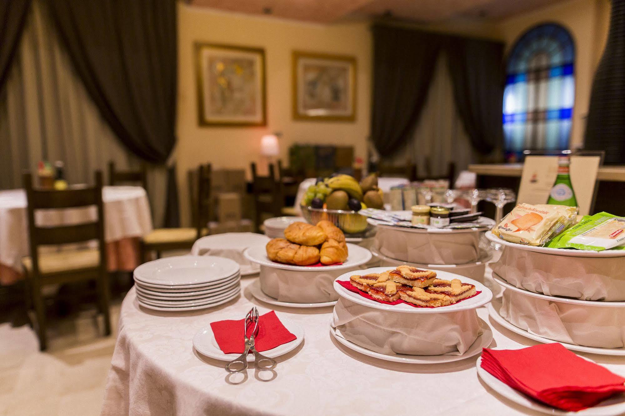 Quari Hotel Restaurant & Pizza Cologna Veneta Dış mekan fotoğraf