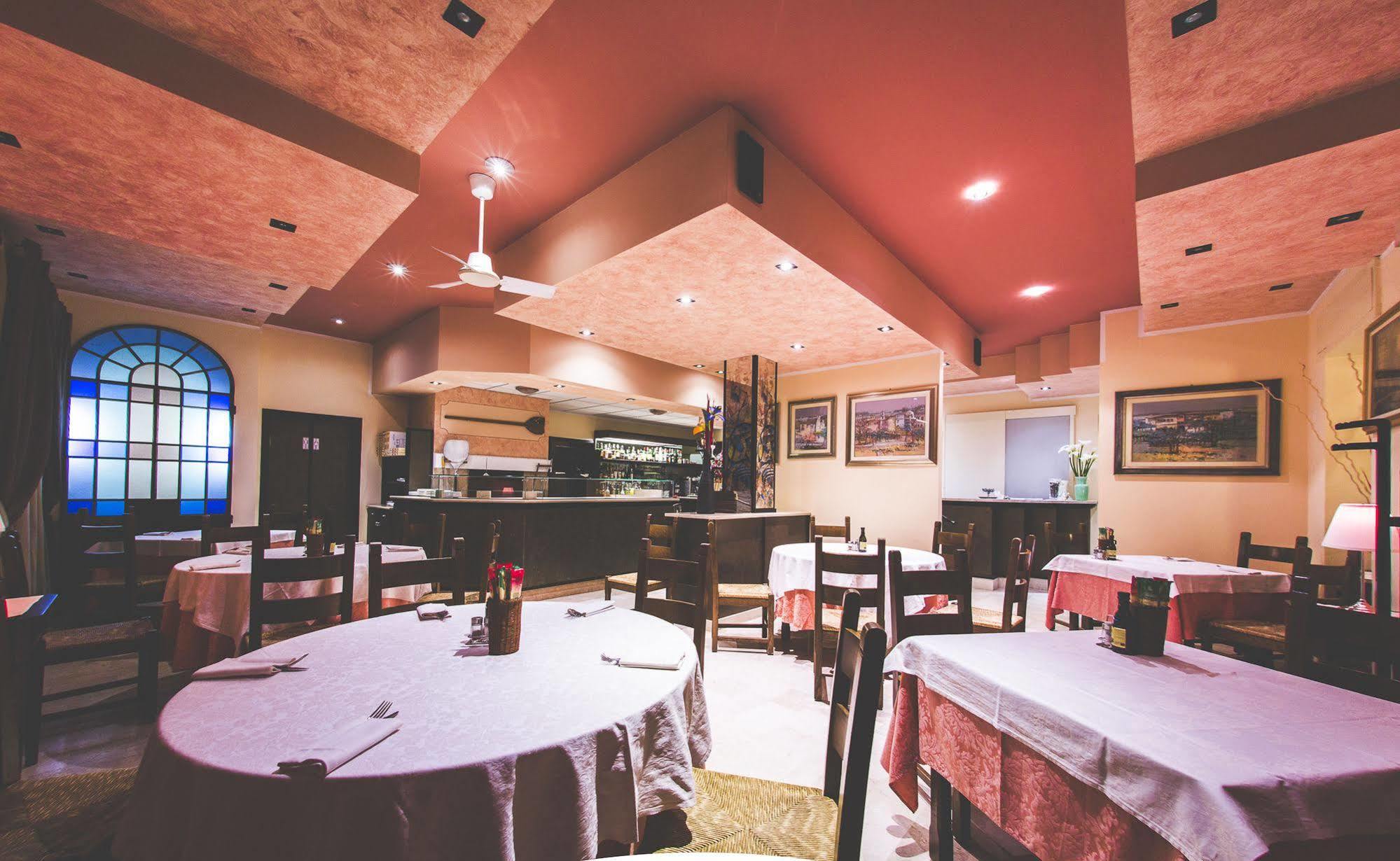 Quari Hotel Restaurant & Pizza Cologna Veneta Dış mekan fotoğraf